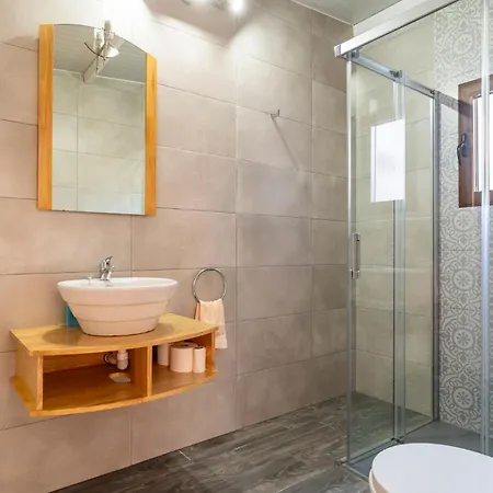 Stunning In With Kitchen Iznajar